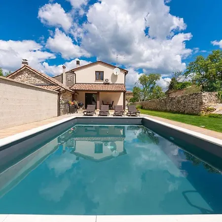 Casa Noemi