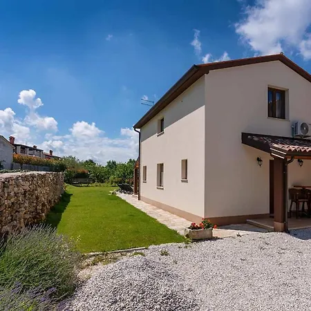 Casa Noemi Stifanići